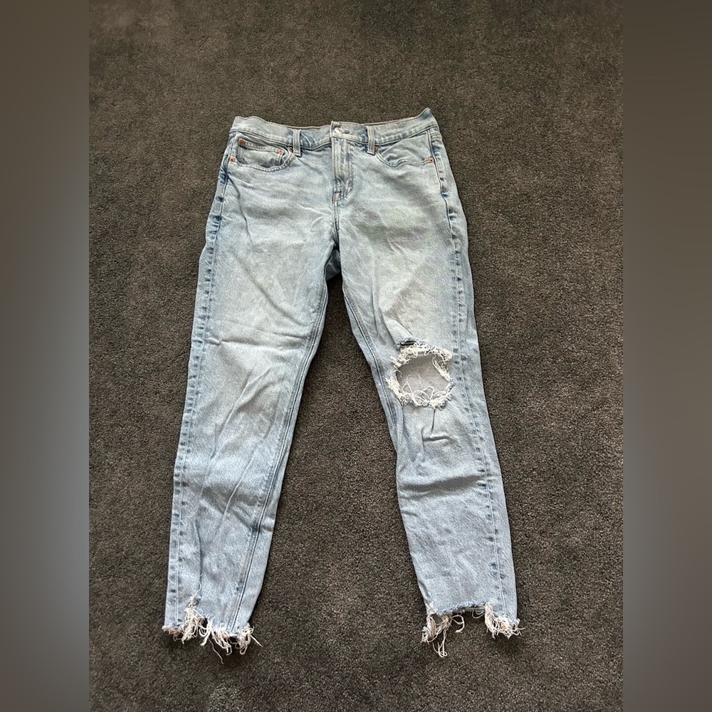 Women’s American Eagle Jeans
